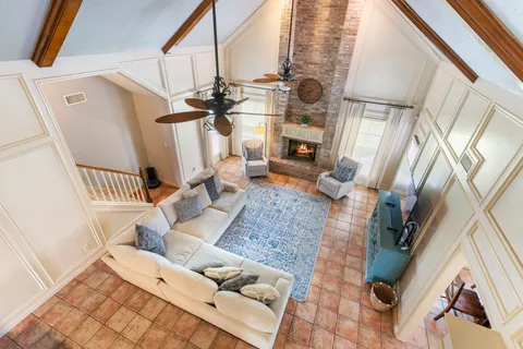 $348,000 | 15619 Pebble Bend Drive, Houston, TX 77068