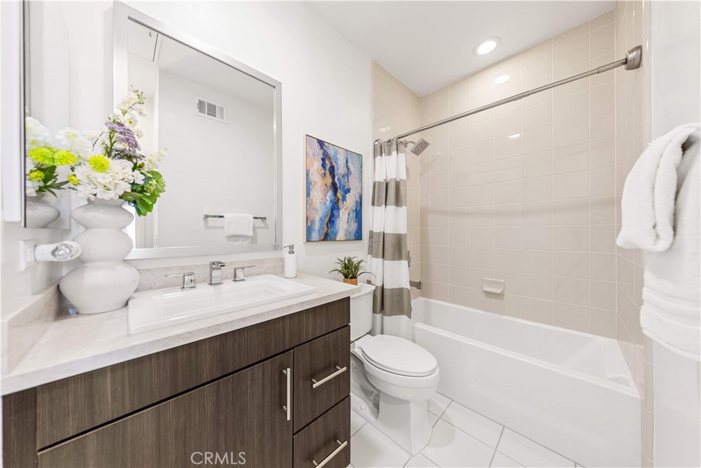 248 Rockefeller Irvine, CA 92612 - Photo 48 of 65 Gallery Image 48