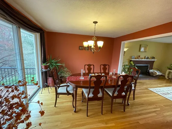 $6,000 | 2 Barrett Road, Lexington, MA 02421