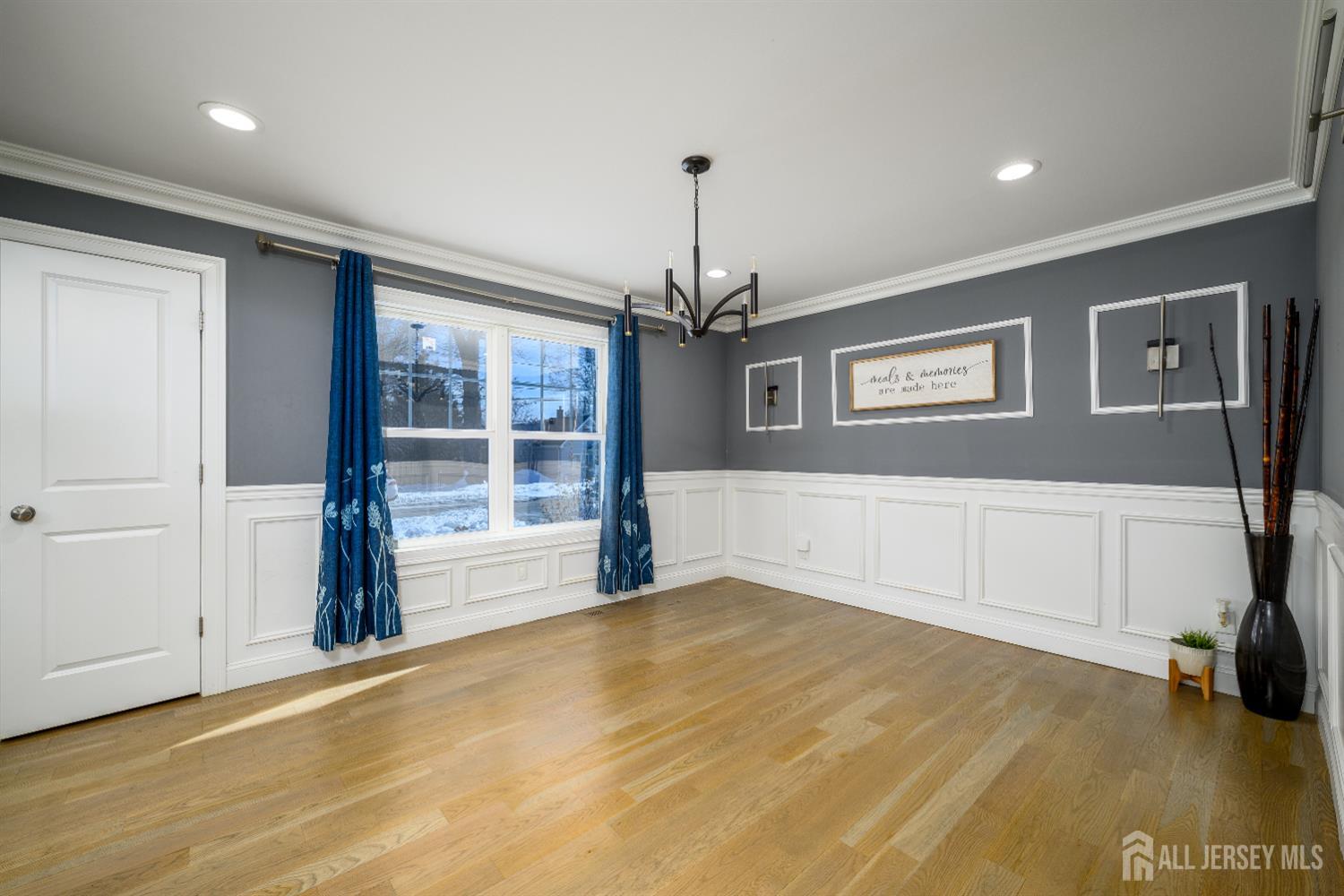 111 Remsen Avenue Avenel, NJ 07001 - Photo 21 of 55