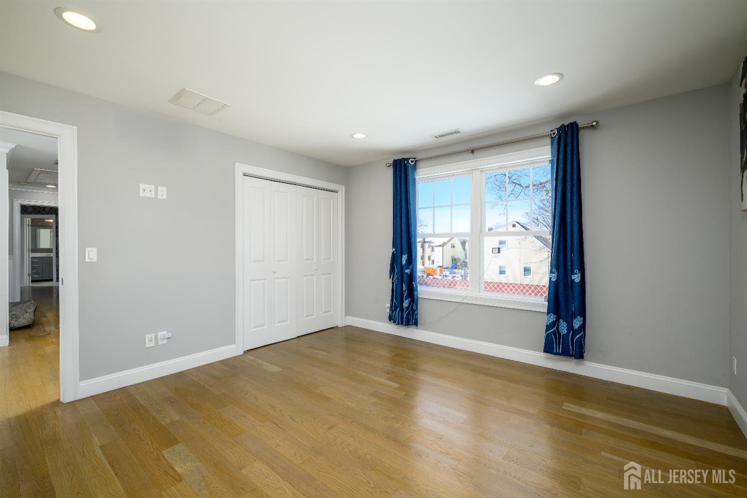 111 Remsen Avenue Avenel, NJ 07001 - Photo 26 of 55