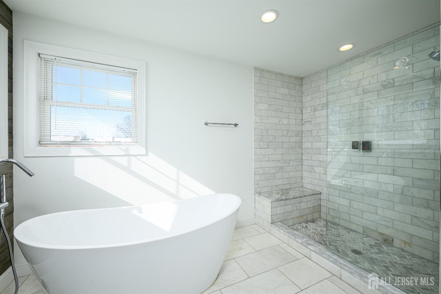 111 Remsen Avenue Avenel, NJ 07001 - Photo 39 of 55