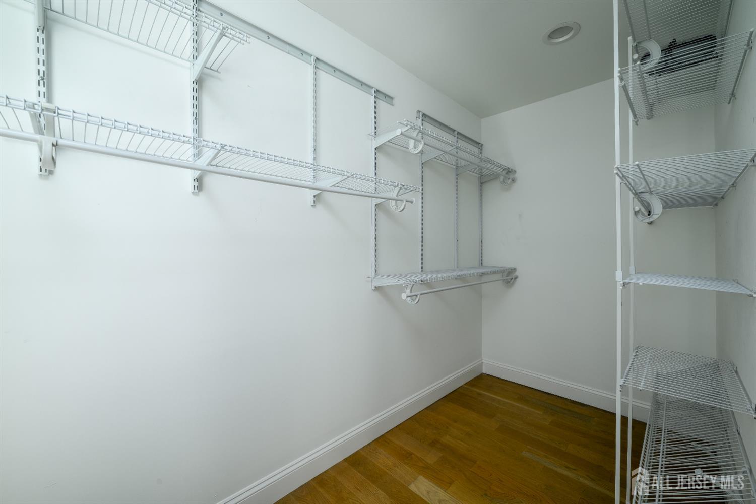 111 Remsen Avenue Avenel, NJ 07001 - Photo 40 of 55