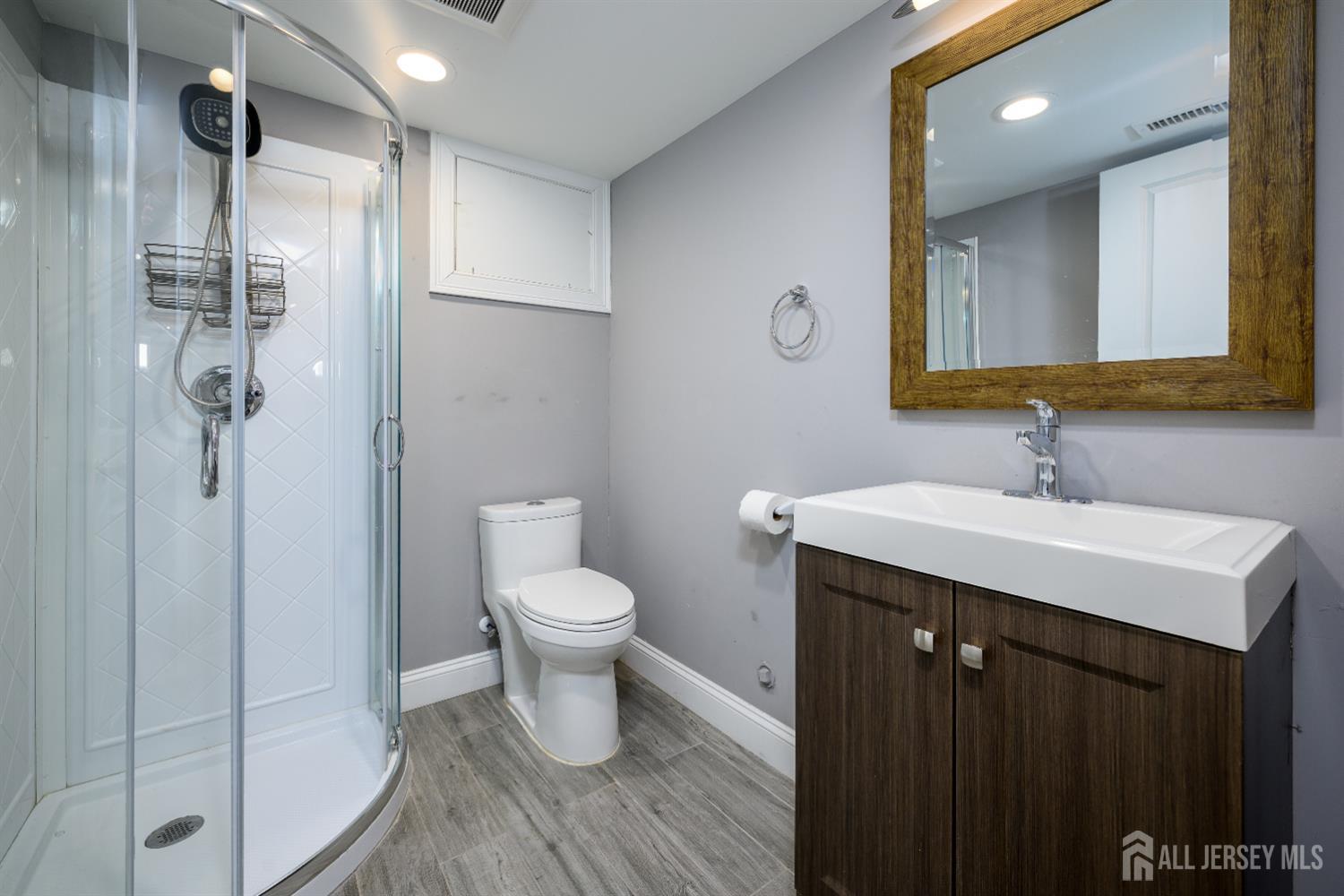 111 Remsen Avenue Avenel, NJ 07001 - Photo 46 of 55