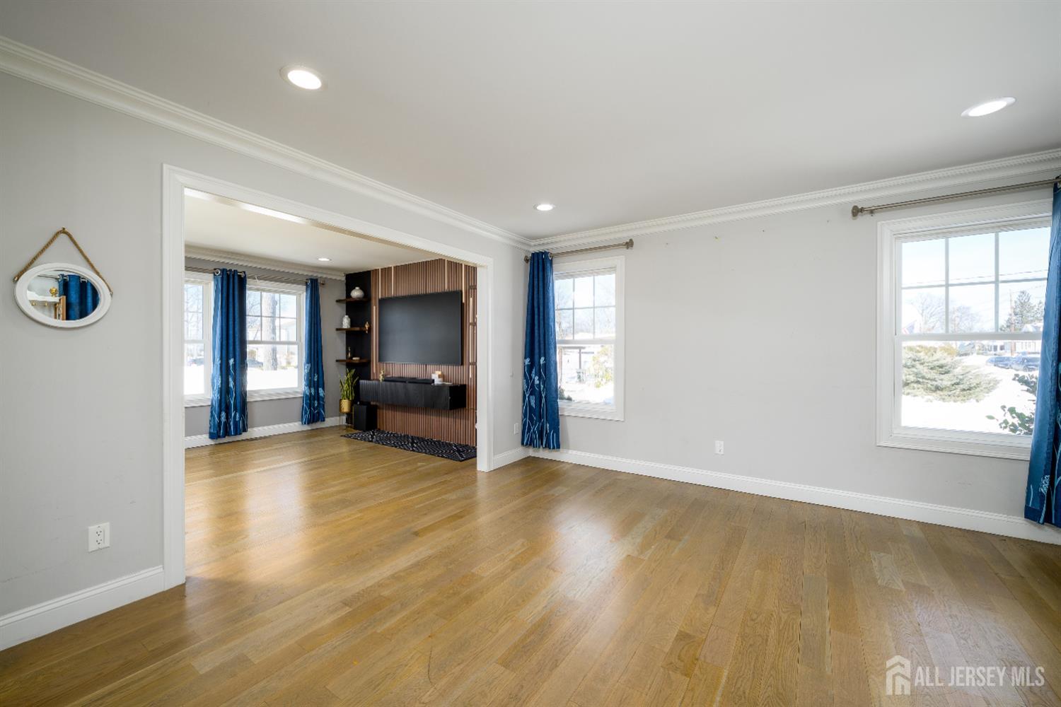 111 Remsen Avenue Avenel, NJ 07001 - Photo 6 of 55