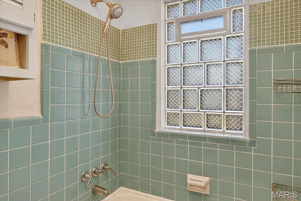 6511 Heege Road St. Louis, MO 63123 - Photo 16 of 34