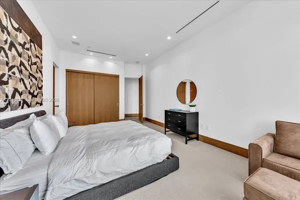 $29,000 | 200 Biscayne Blvd Way, Unit PH5401, Miami, FL 33131