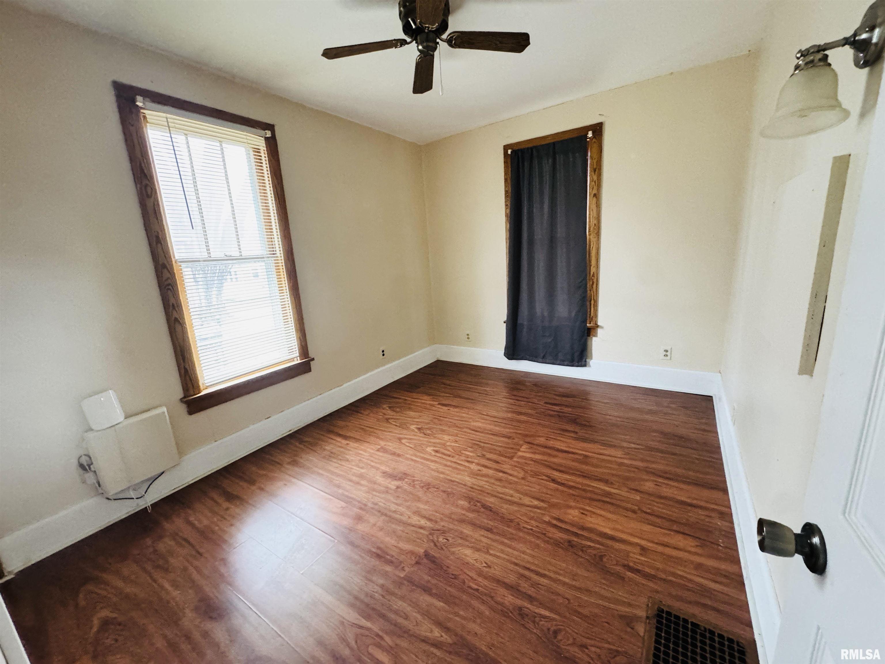 713 West Calhoun Street Macomb, IL 61455 - Photo 11 of 22