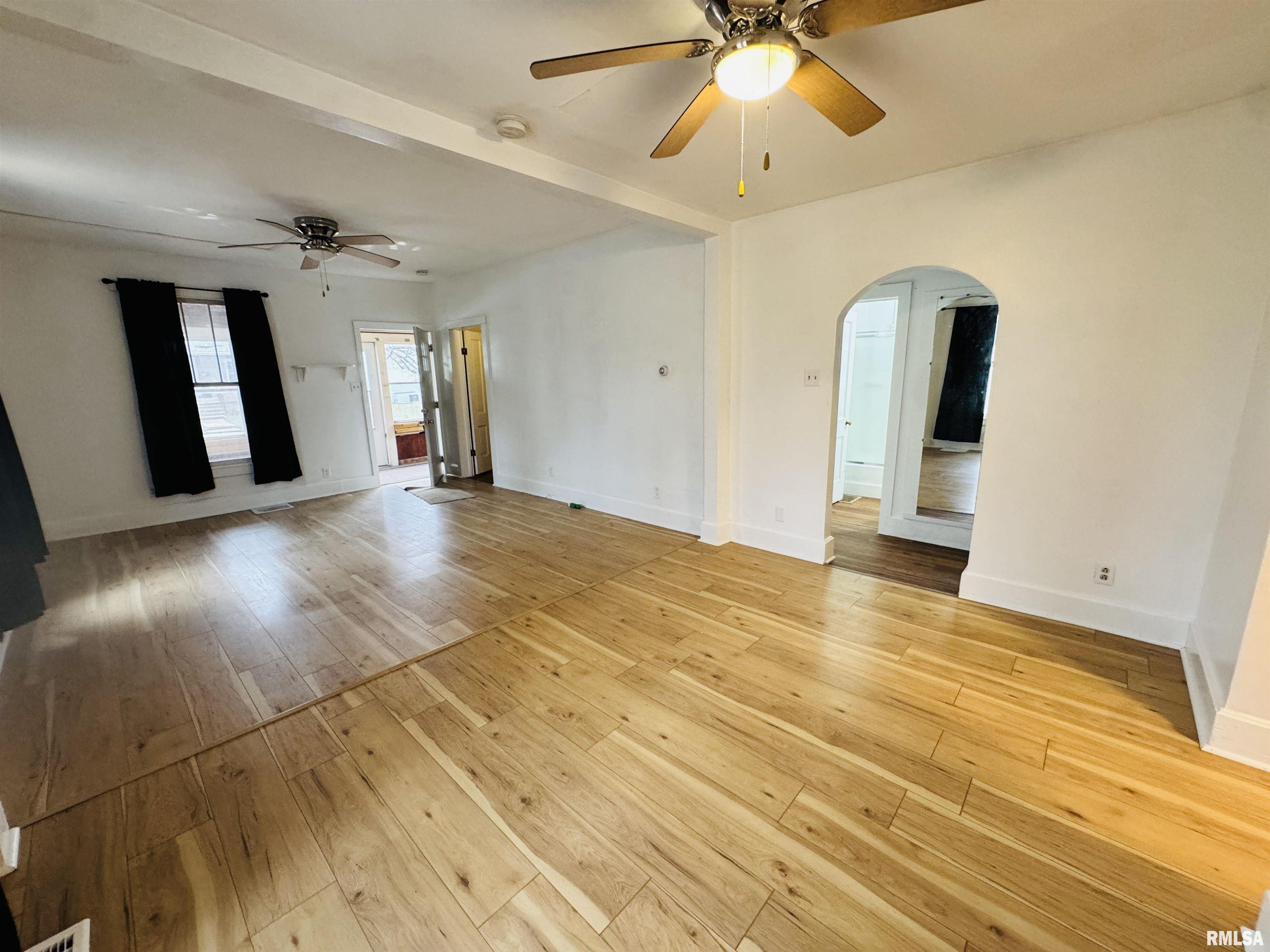 713 West Calhoun Street Macomb, IL 61455 - Photo 4 of 22