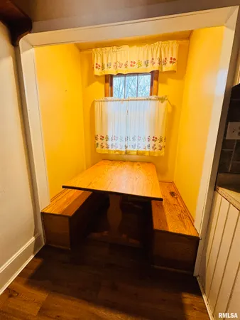 $85,900 | 713 West Calhoun Street, Macomb, IL 61455