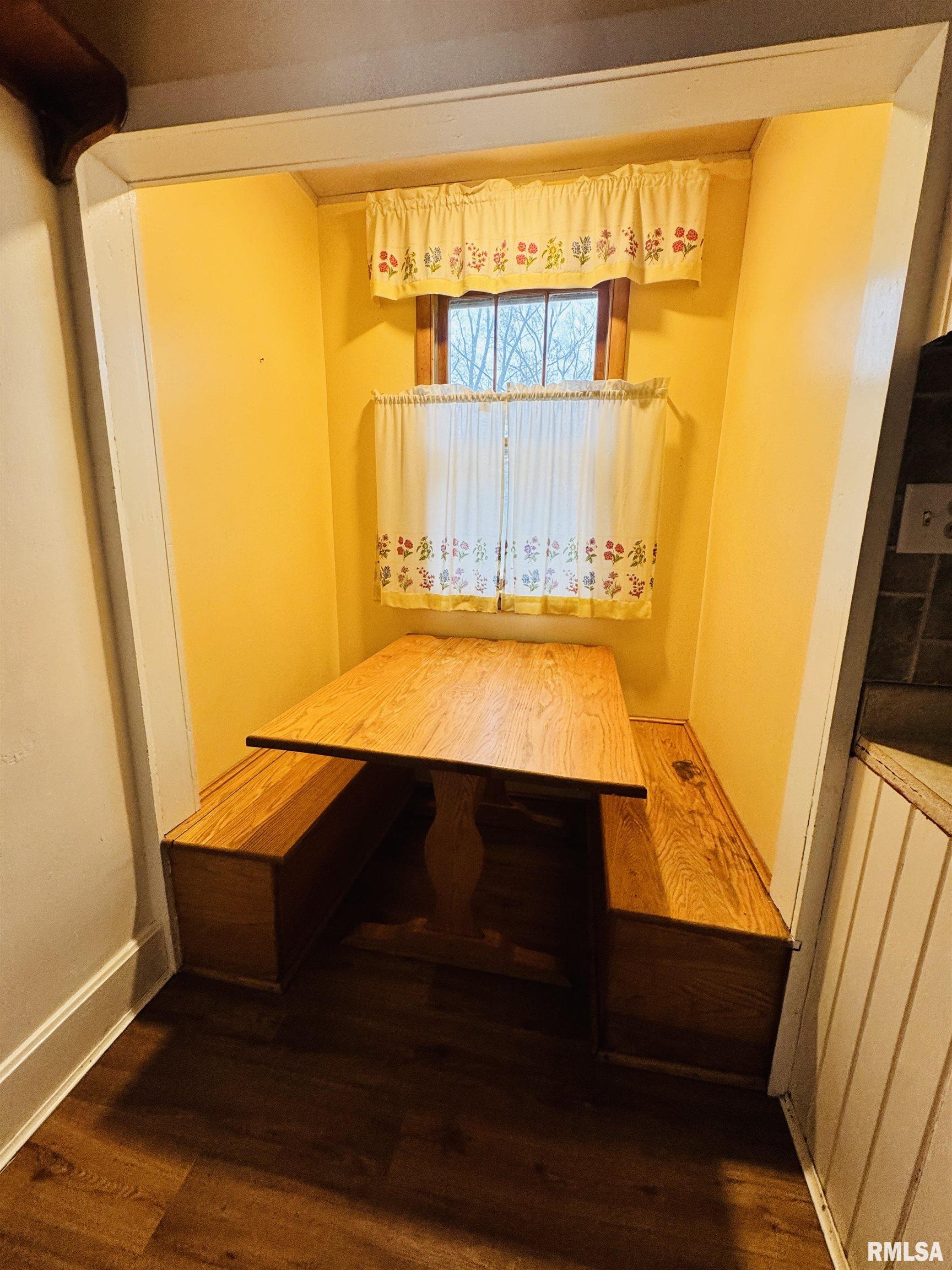 713 West Calhoun Street Macomb, IL 61455 - Photo 10 of 22