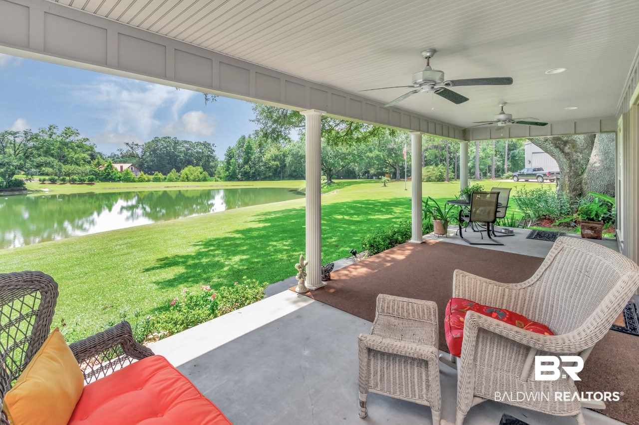 11000 Kelly Road Mobile, AL 36608 - Photo 15 of 48 Another front porch view.