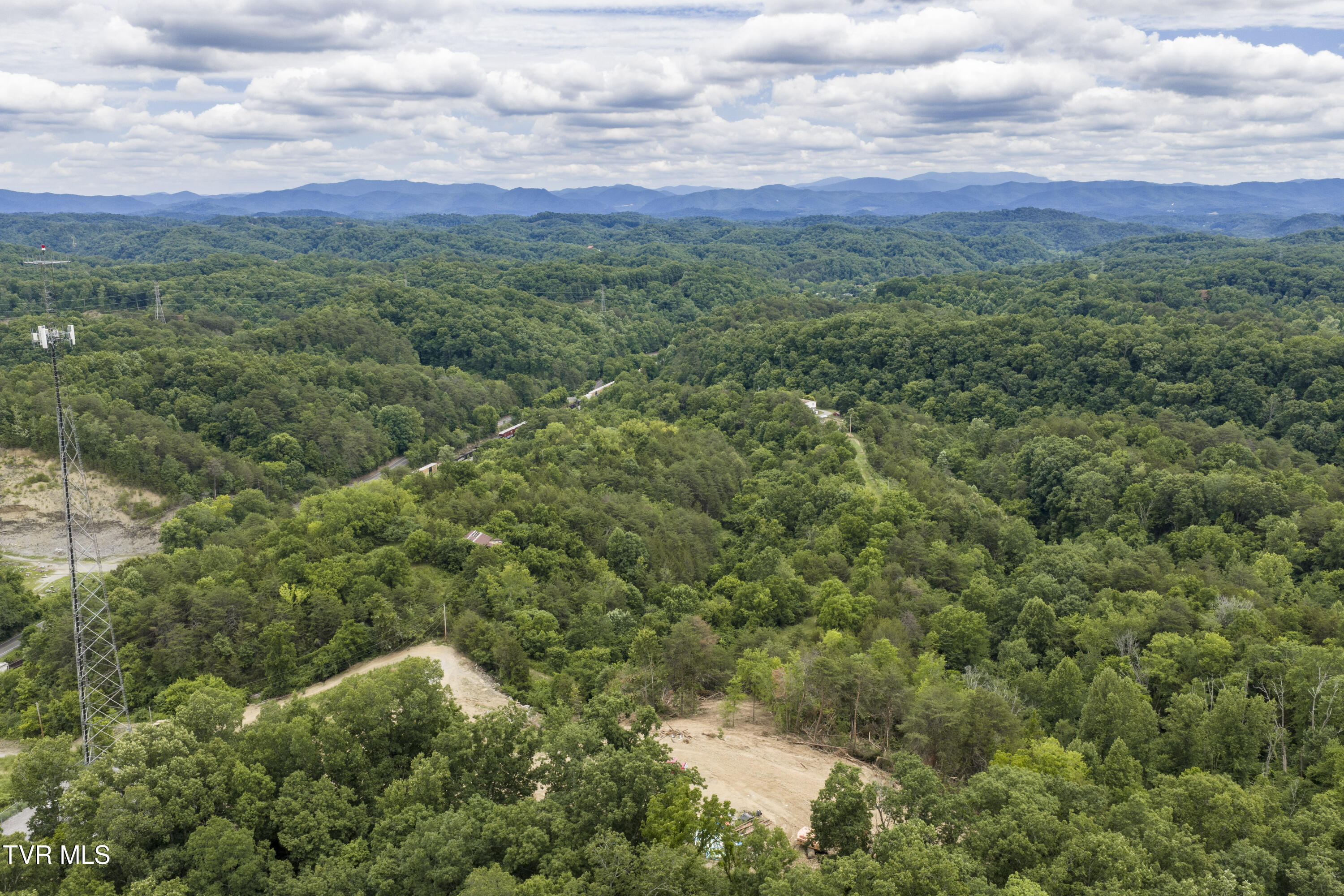 700 Piney Flats Road Piney Flats, TN 37686 - Photo 18 of 44 700-758PineyFlats-Aerials-31