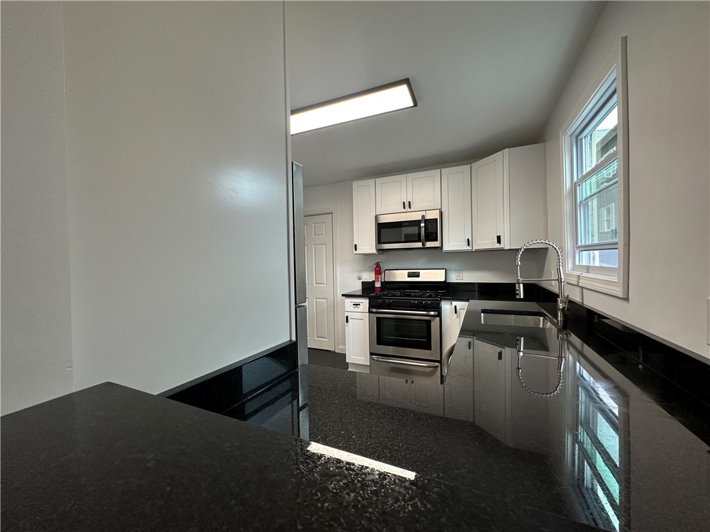 210 North Main Street, Unit 2F Woonsocket, RI 02895 - Photo 4 of 10