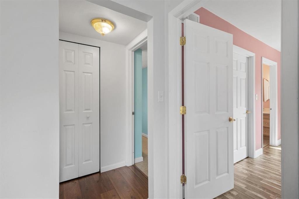 101 Carson Street Springdale, PA 15144 - Photo 20 of 31 Gallery Image 20