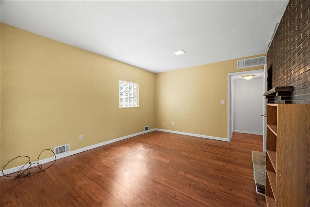 101 Carson Street Springdale, PA 15144 - Photo 30 of 31 Gallery Image 30