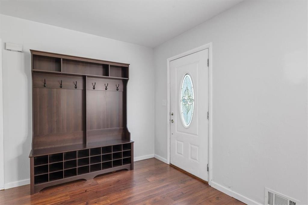 101 Carson Street Springdale, PA 15144 - Photo 10 of 31 Gallery Image 10