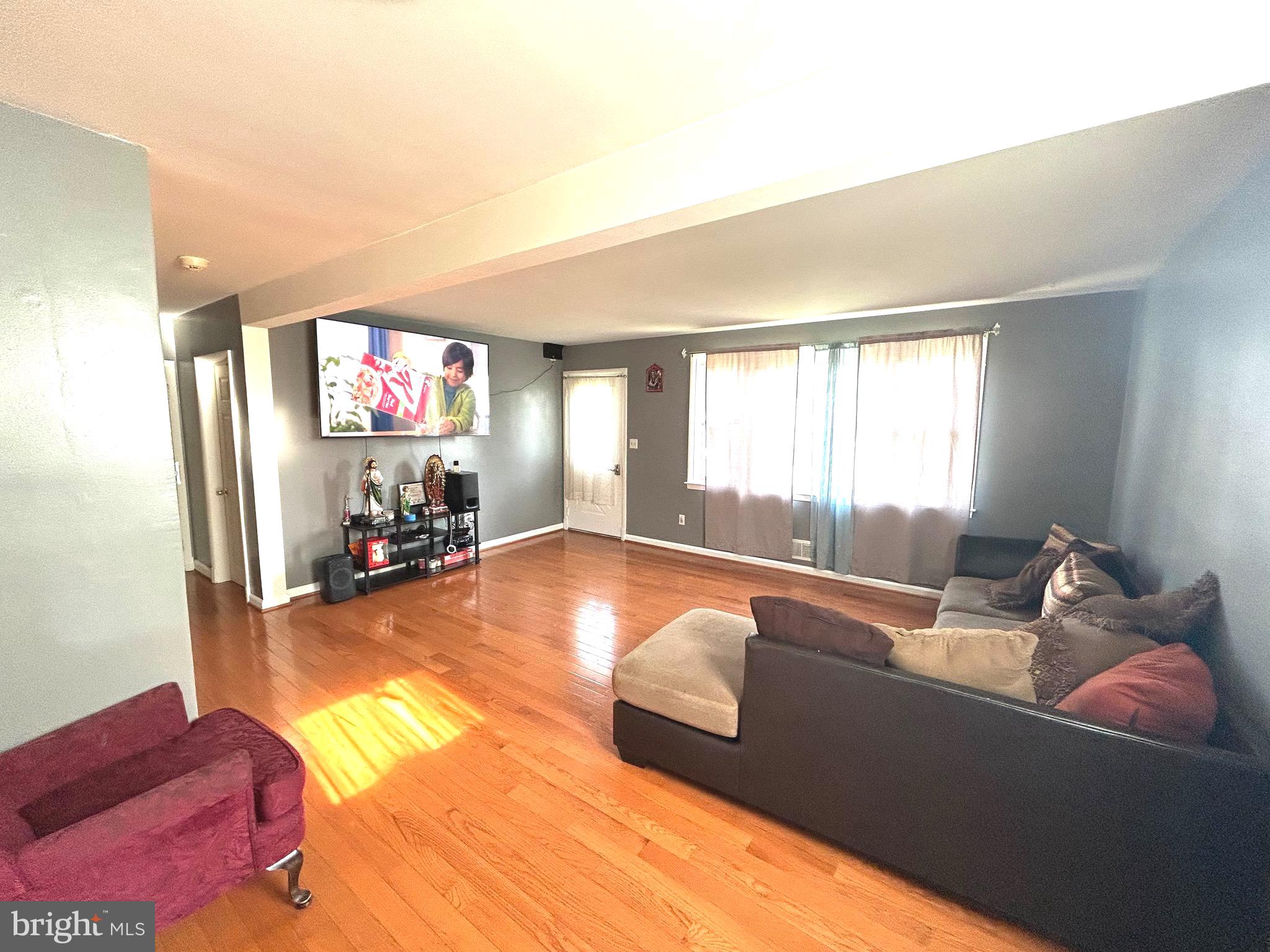 1564 Sulphur Spring Road Halethorpe, MD 21227 - Photo 6 of 18 Gallery Image 6