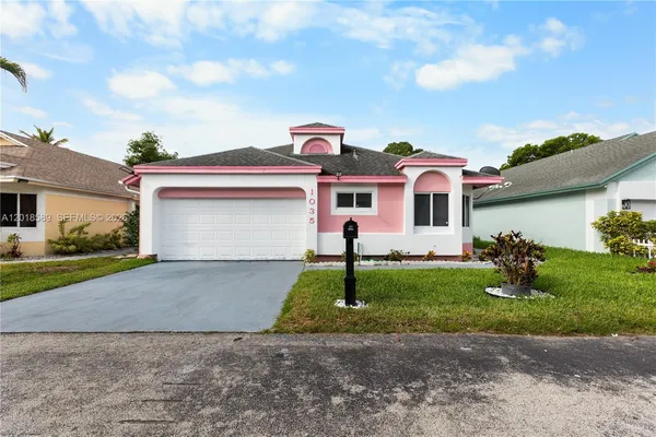$460,000 | 1035 West Jasmine Lane, Pompano Beach, FL 33068