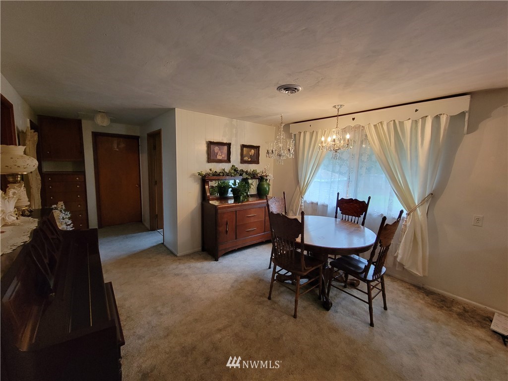 2568 Seminary Hill Road Centralia, WA 98531 - Photo 7 of 25 Gallery Image 7