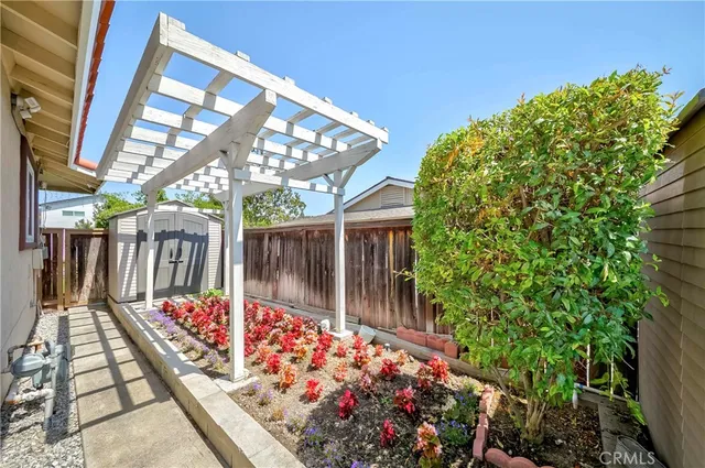 a outdoor space with lots of green space