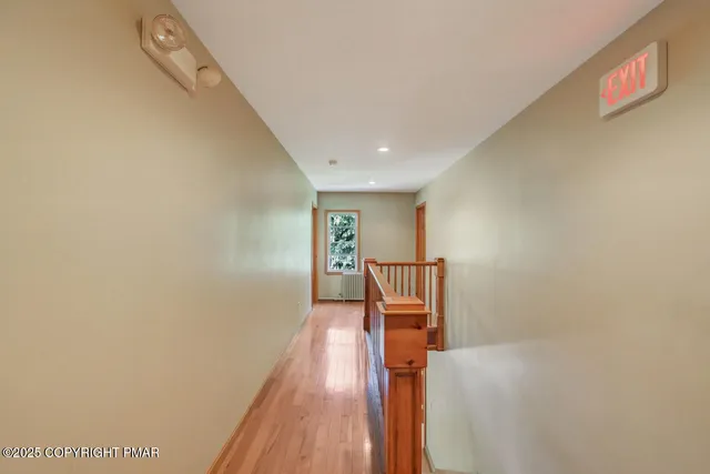 $1,279,000 | 1015 Highway 390, Greentown, PA 18426