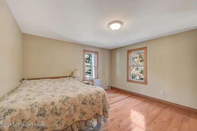 $1,279,000 | 1015 Highway 390, Greentown, PA 18426