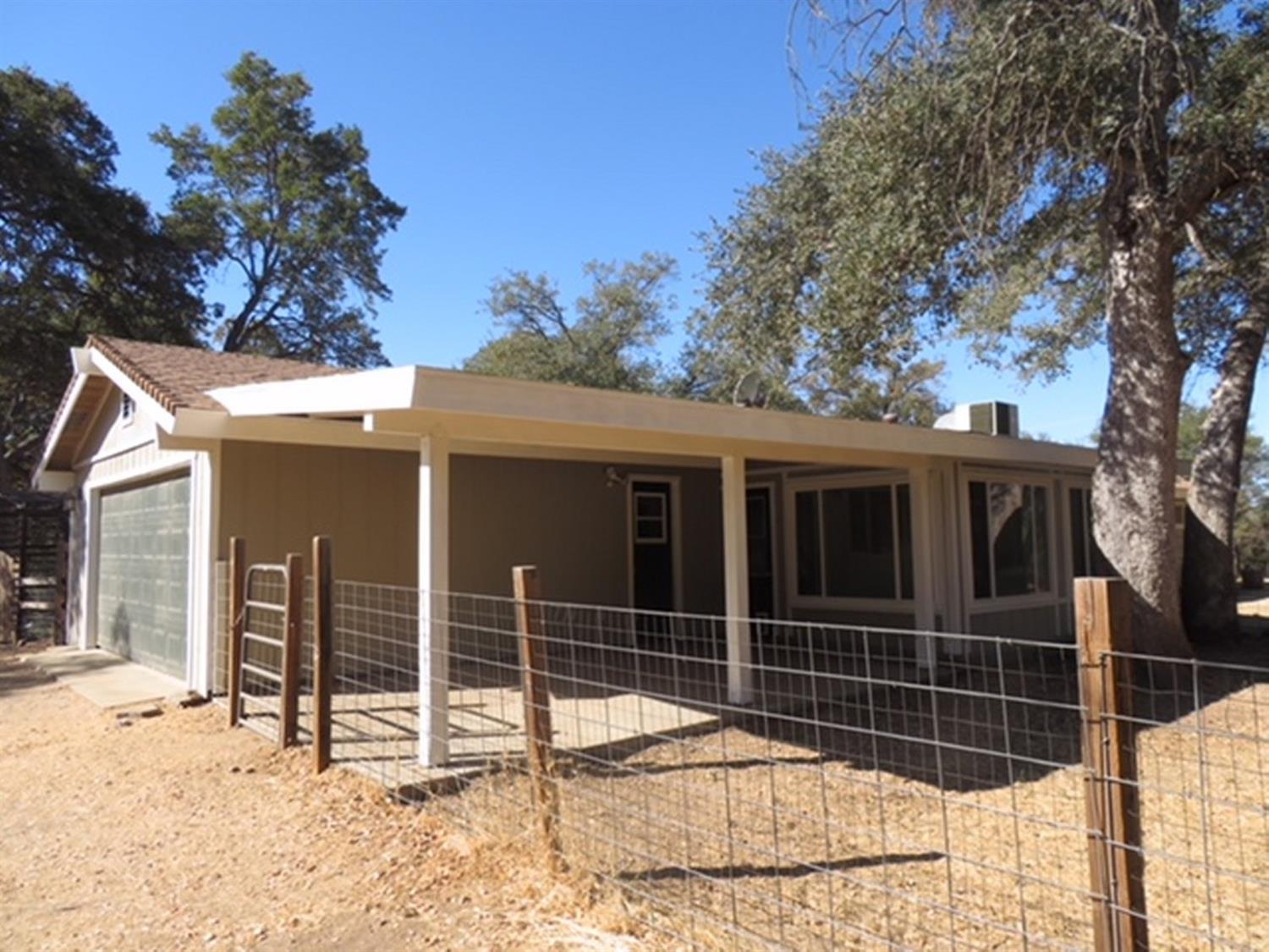 31457 Crow Road Coarsegold, CA 93614 - Photo 12 of 16 Gallery Image 12