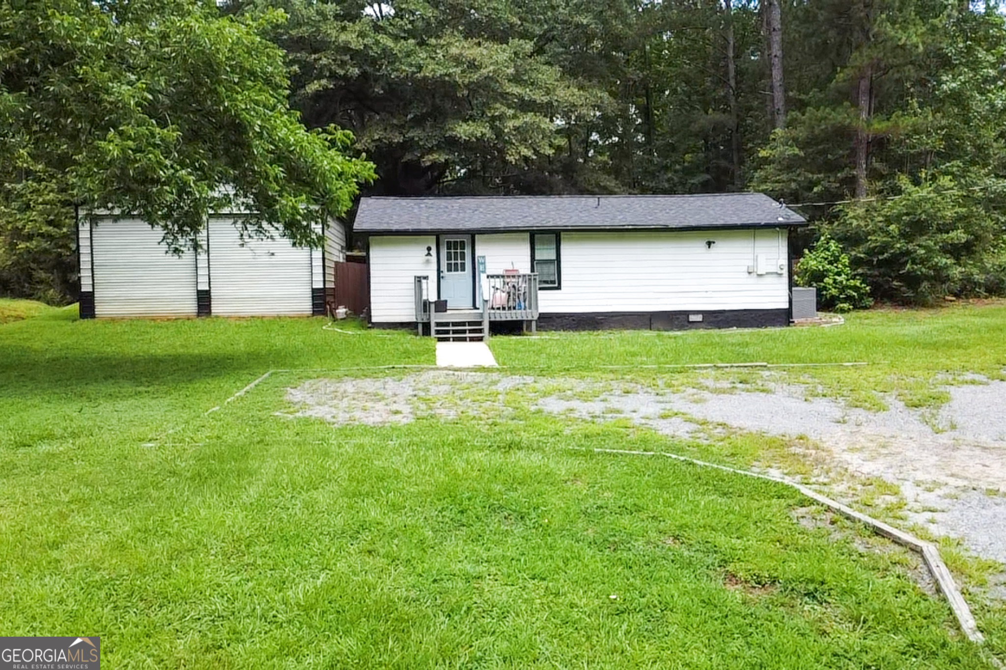 701 Old Brent Road Forsyth, GA 31029 - Photo 1 of 15