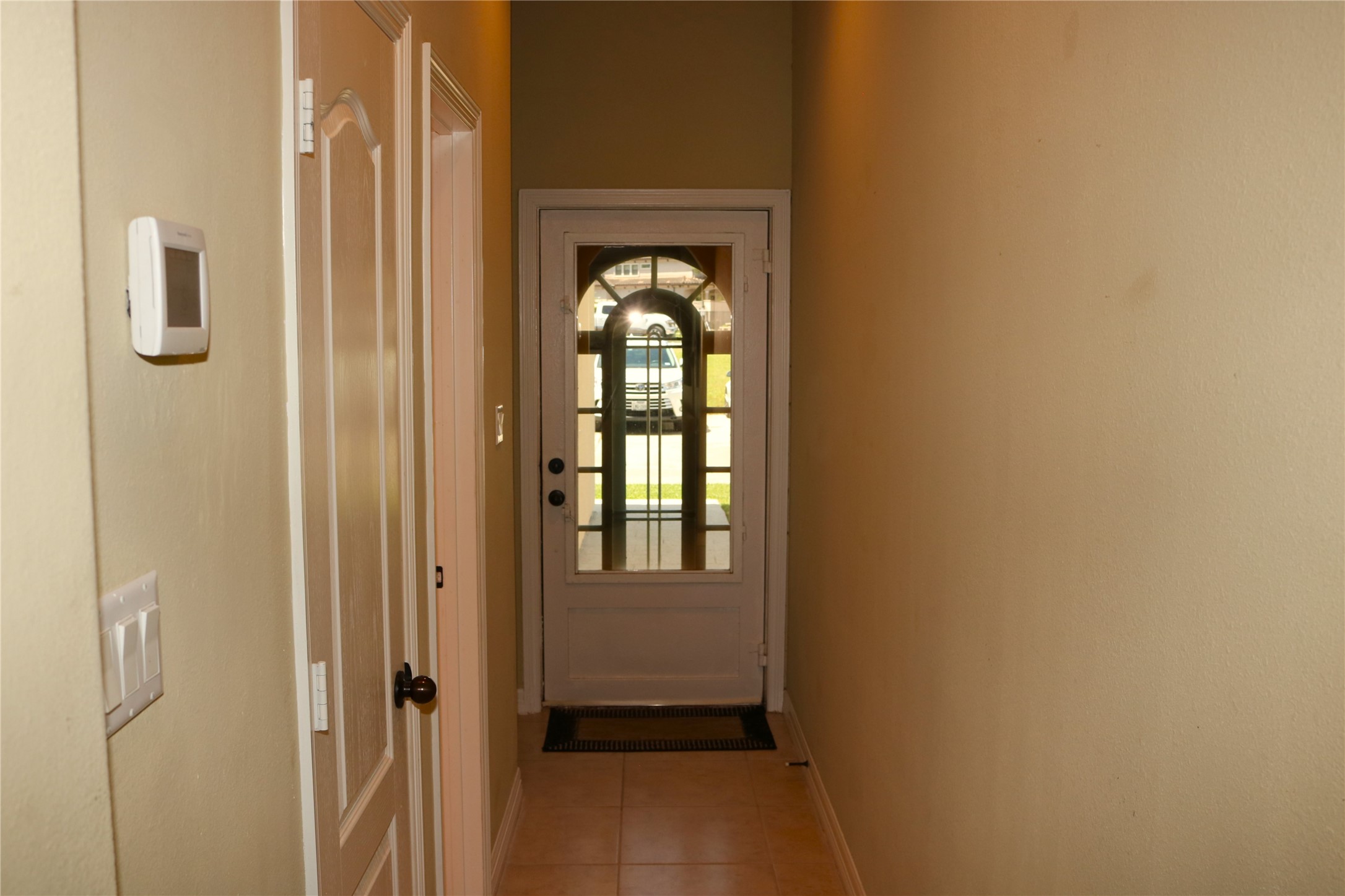 17 Regency Point Conroe, TX 77356 - Photo 13 of 38 Entry Way