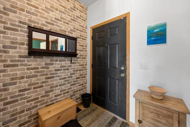 $229,000 | 849 Providence Drive, Shakopee, MN 55379