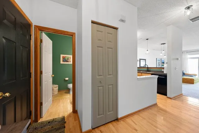 $229,000 | 849 Providence Drive, Shakopee, MN 55379