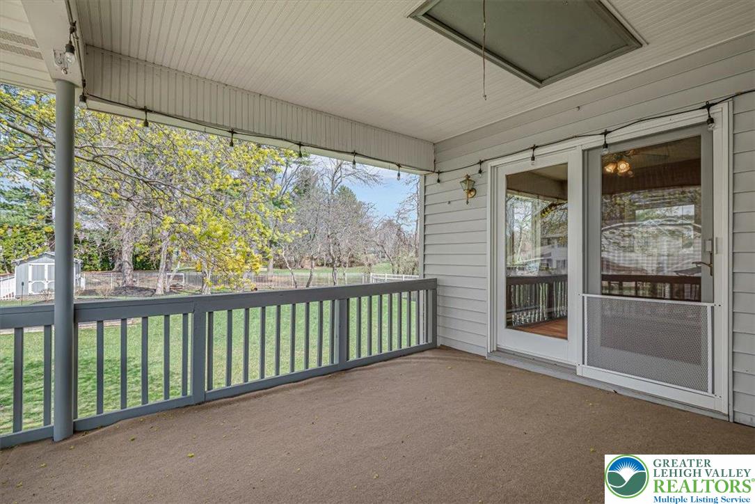 1210 Bluestone Drive Bethlehem, PA 18017 - Photo 63 of 84