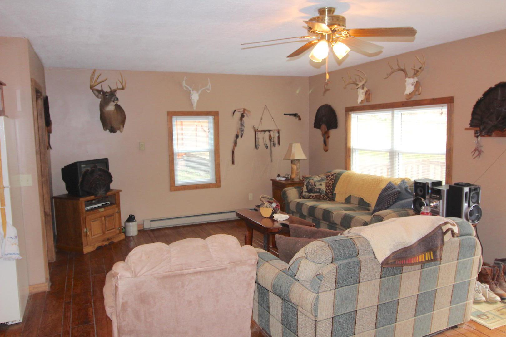 12350 Parks Road New Concord, OH 43762 - Photo 10 of 42