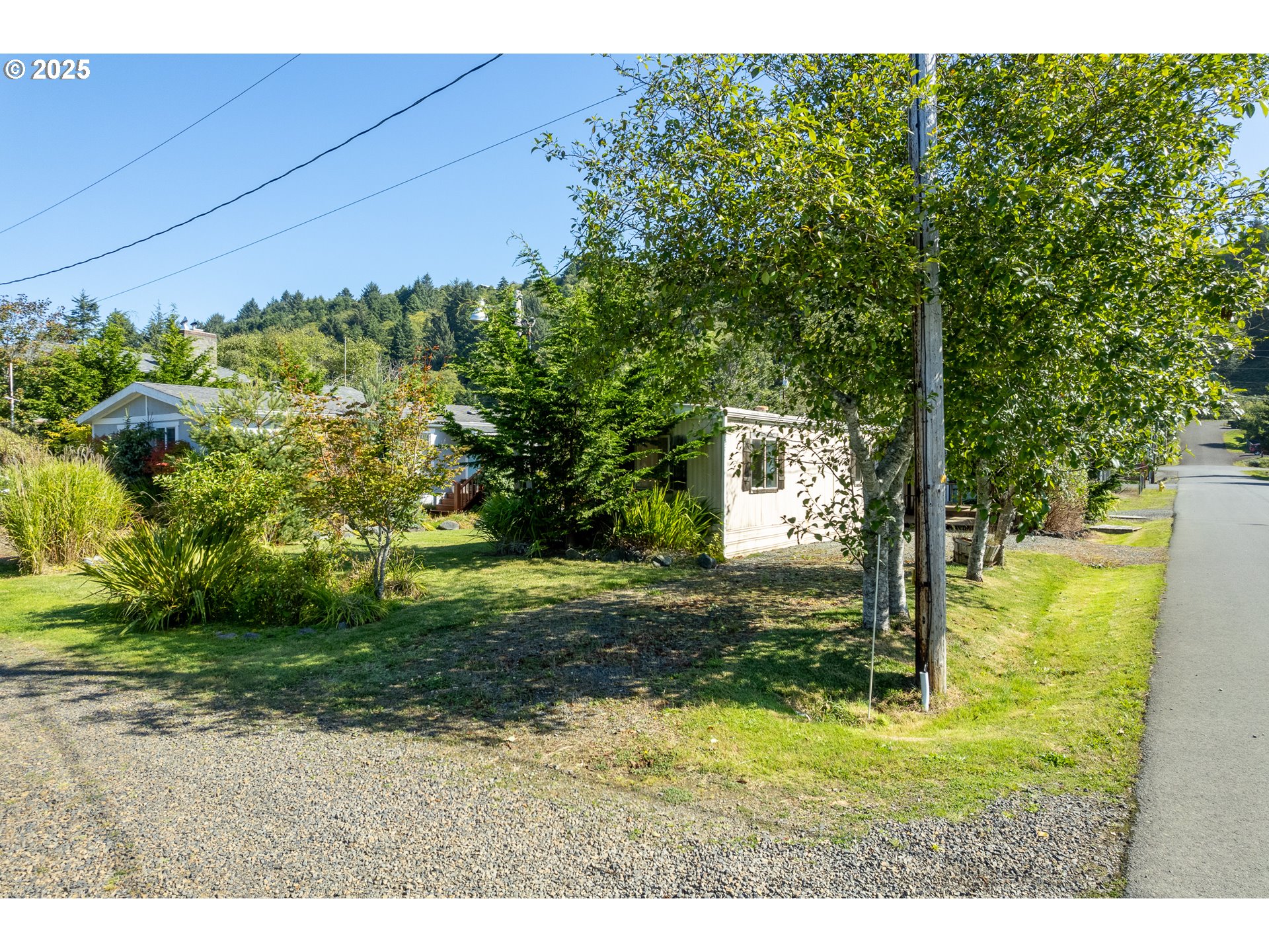 503 South 6th Avenue Rockaway Beach, OR 97136 - Photo 12 of 19