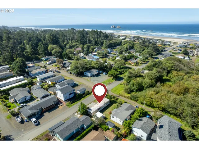$140,000 | 503 South 6th Avenue, Rockaway Beach, OR 97136