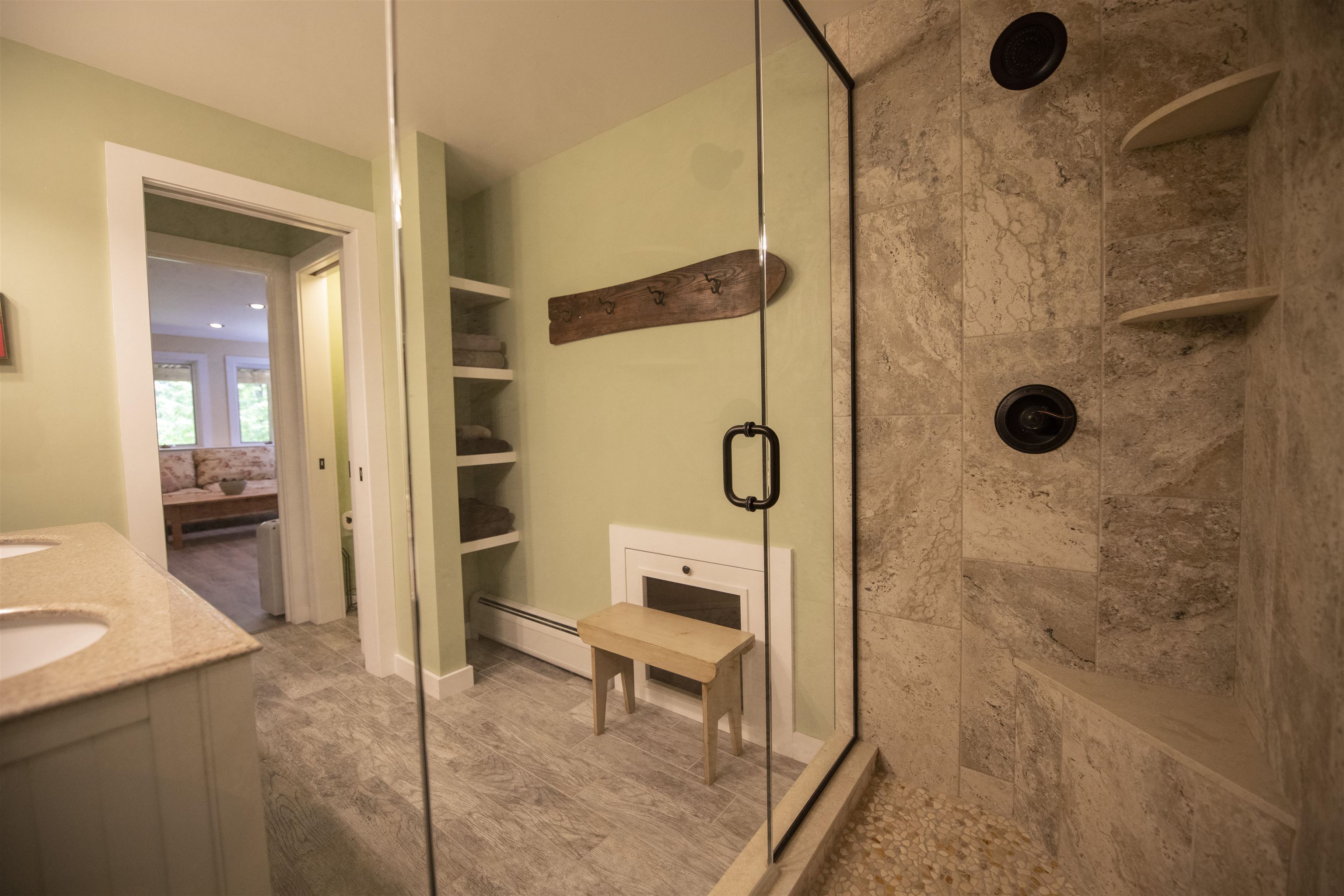 392 Jay Hill Road Hartford, VT 05059 - Photo 25 of 37 Gallery Image 25