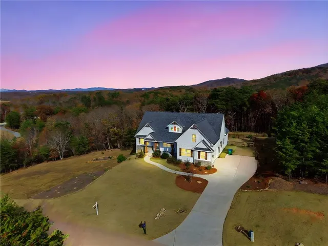 $769,900 | 760 Stoneledge Road, Jasper, GA 30143
