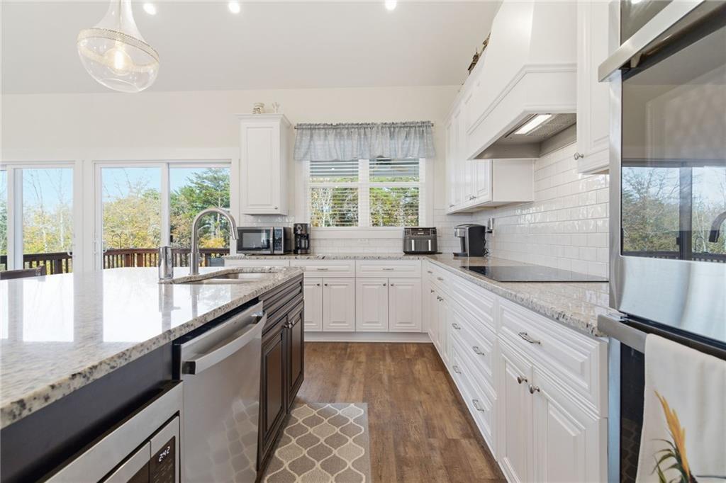 760 Stoneledge Road Jasper, GA 30143 - Photo 8 of 68