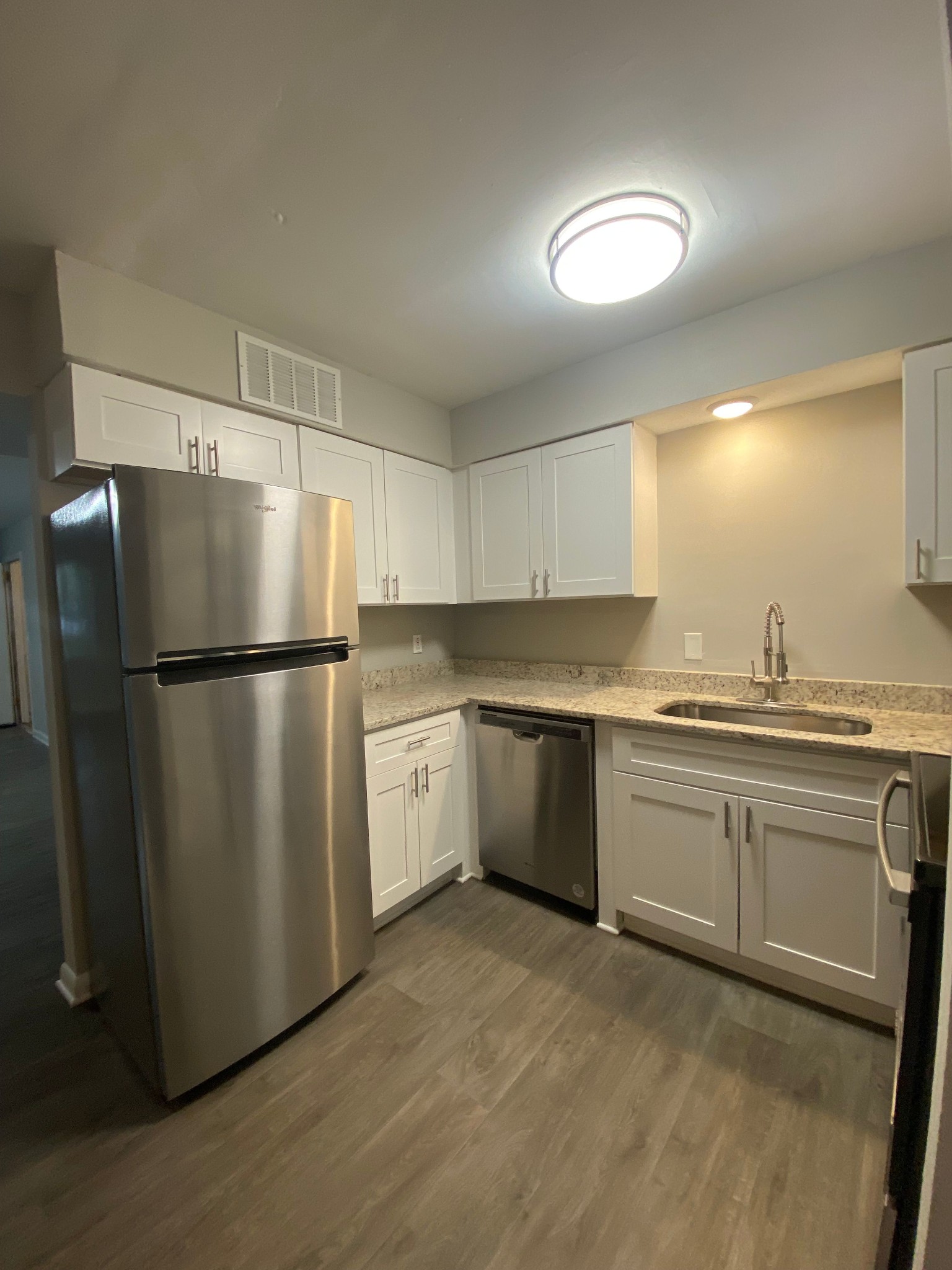 126 Walton Ferry Road, Unit F2 Hendersonville, TN 37075 - Photo 3 of 10