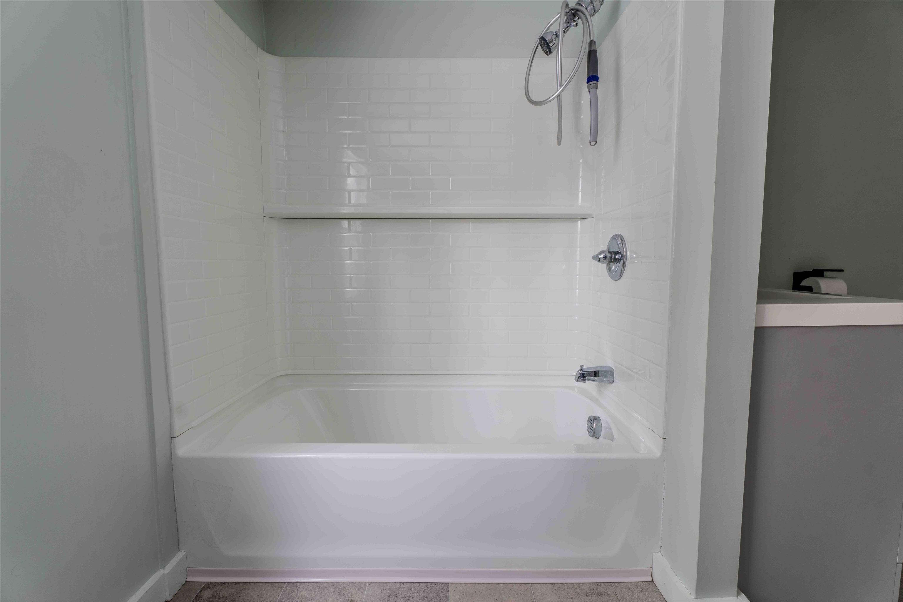 12 Old Lantern Road Hillsborough, NH 03244 - Photo 12 of 29