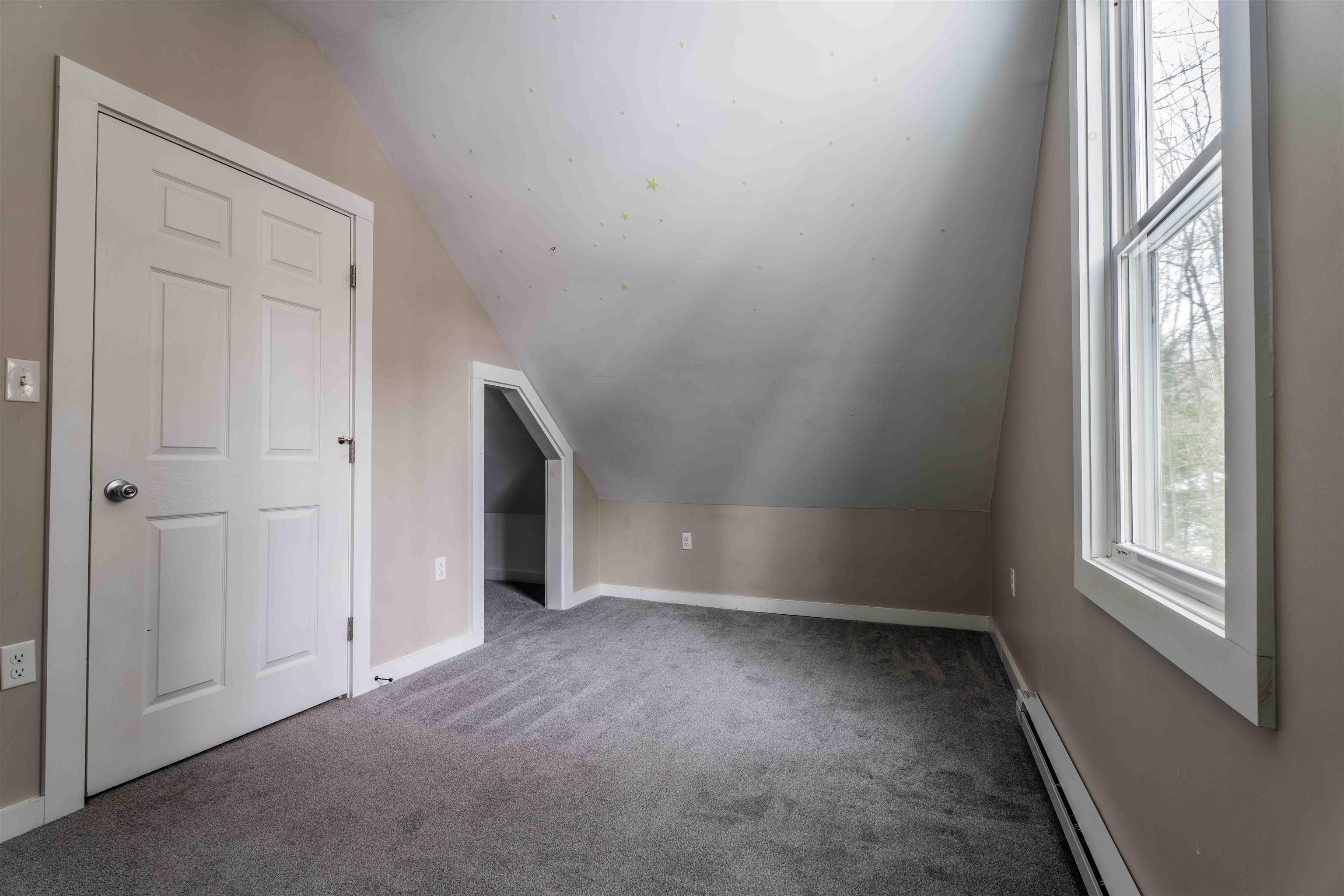 12 Old Lantern Road Hillsborough, NH 03244 - Photo 16 of 29