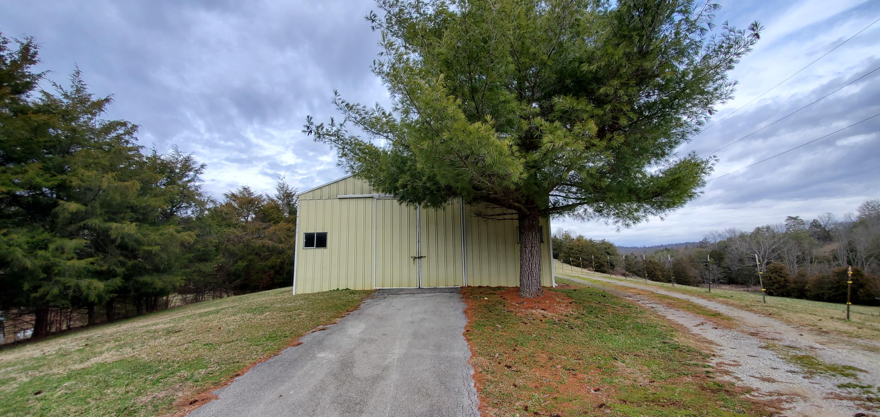 8917 Corryton Luttrell Road Luttrell, TN 37779 - Photo 29 of 35 20200110_115219