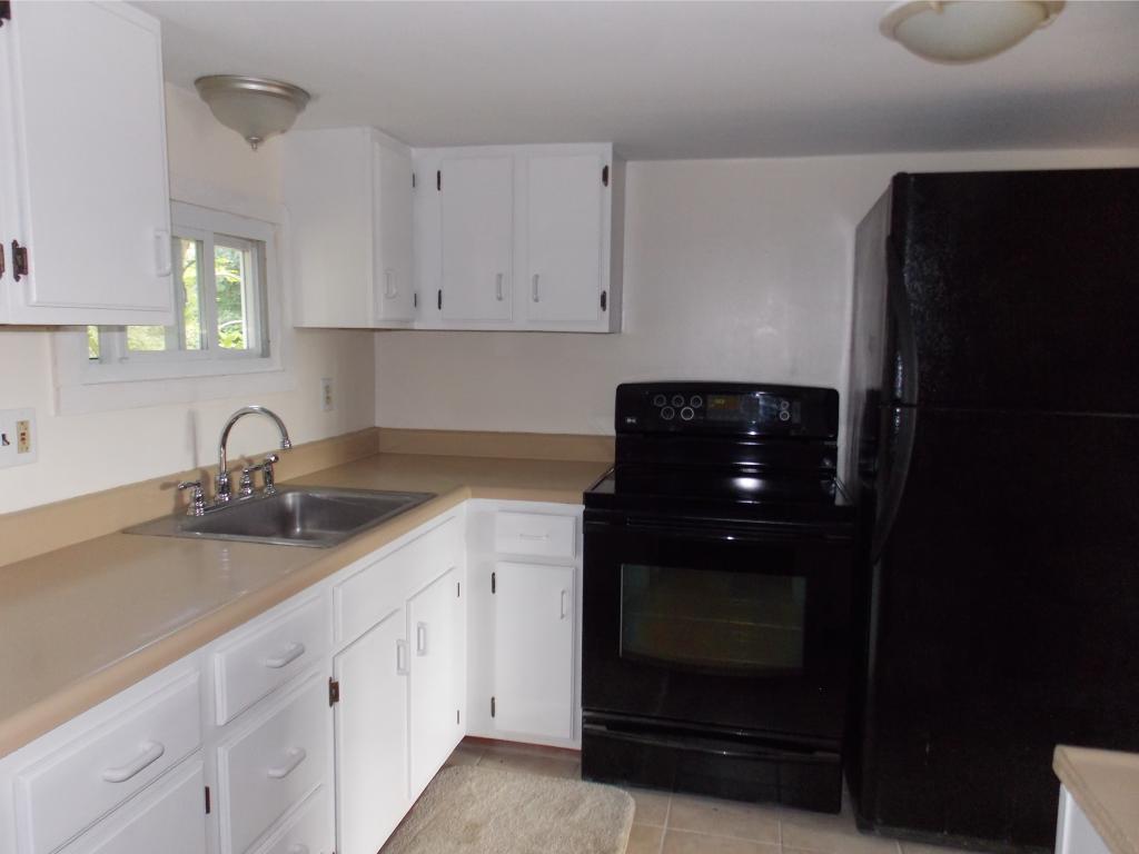 125 White Oaks Road Laconia, NH 03246 - Photo 11 of 18 Gallery Image 11