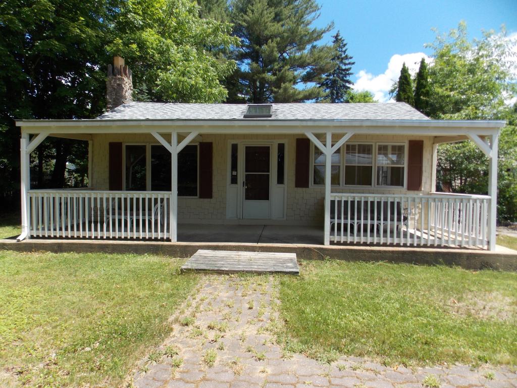 125 White Oaks Road Laconia, NH 03246 - Photo 3 of 18 Gallery Image 3