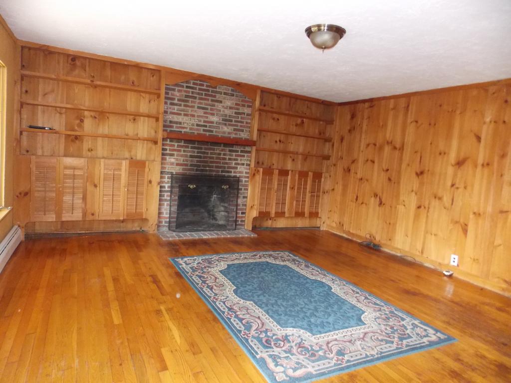 125 White Oaks Road Laconia, NH 03246 - Photo 4 of 18 Gallery Image 4
