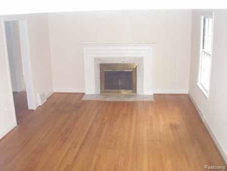 3556 Cumberland Road Berkley, MI 48072 - Photo 7 of 18 PB040015O