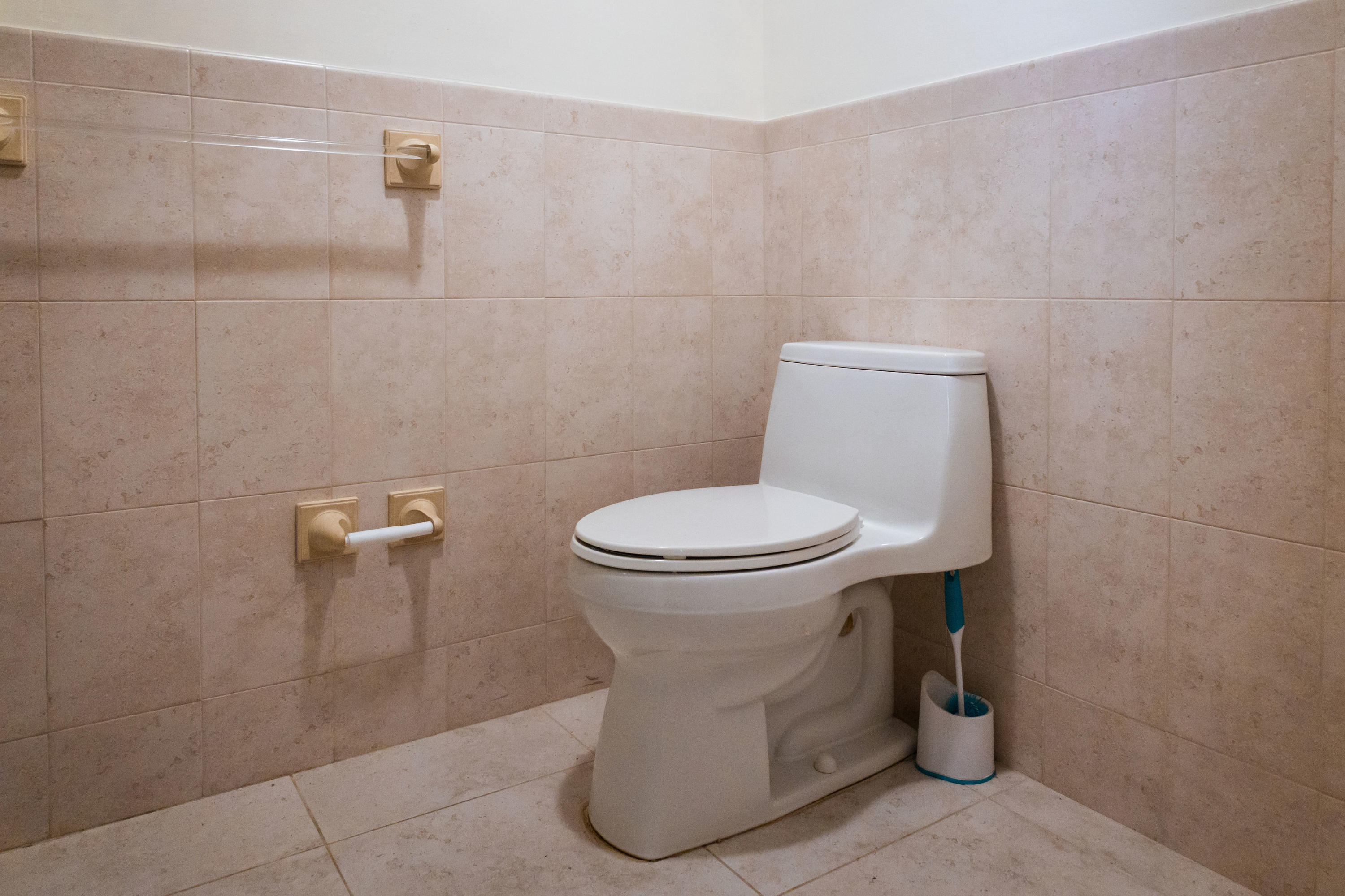 1155 Northwest 3rd Avenue Boca Raton, FL 33432 - Photo 21 of 30 Mastr #2 Bathroom