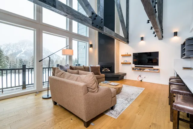 $2,500,000 | 123 Saddle Road, Unit A2, Ketchum, ID 83340