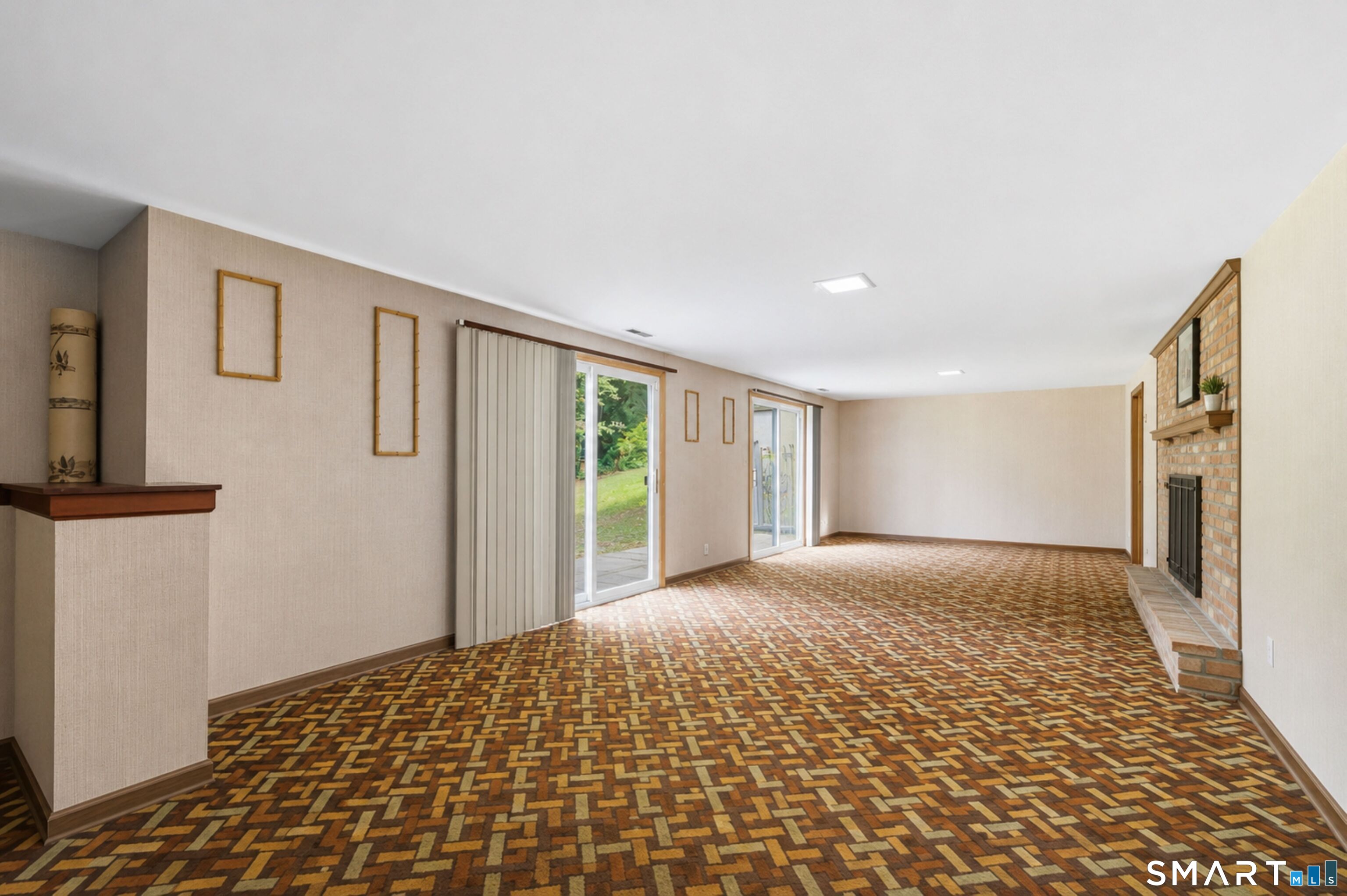 161 Great Pond Road Simsbury, CT 06070 - Photo 26 of 33 Gallery Image 26